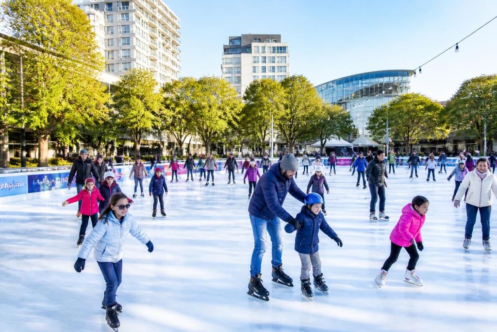 découvrez comment la patinoire à montreuil contribue à votre santé et bien-être grâce à ses bienfaits physiques et mentaux, pour toute la famille.
